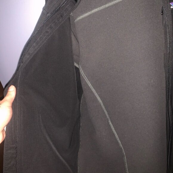 Men’s black Patagonia Adze jacket - Picture 9 of 15